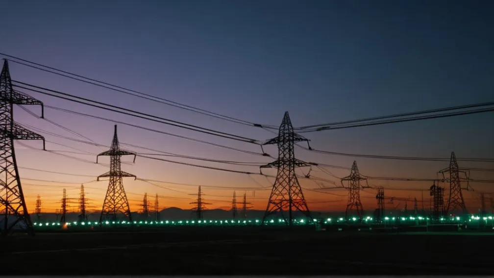 Rețelele Electrice: Pilonul Creșterii Economice și al Reindustrializării Spaniei