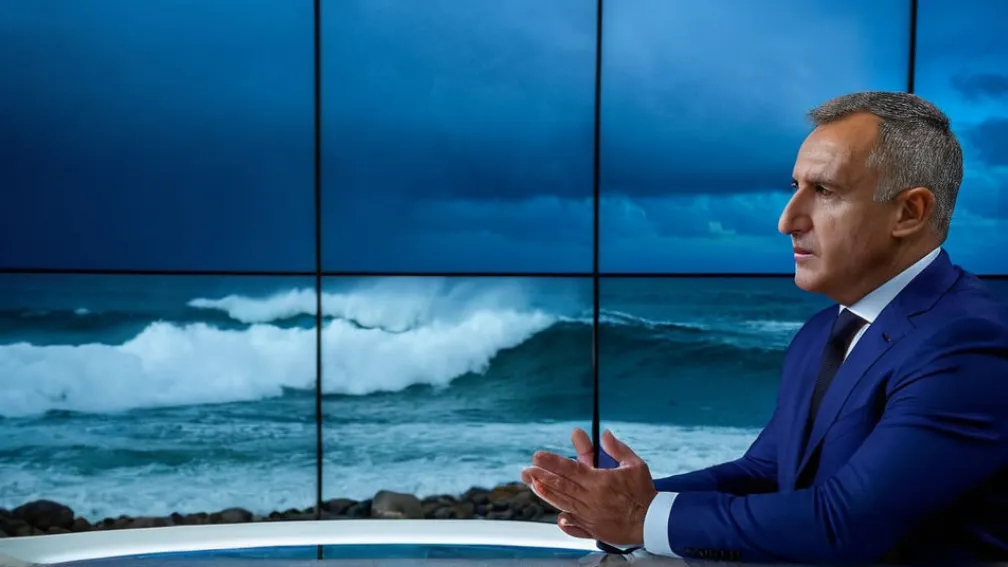 Unsprezece Comunități Spaniole în Alertă de Vreme Severă: Zăpadă, Vânt Puternic și Valuri Înalte de Până la 100 km/h