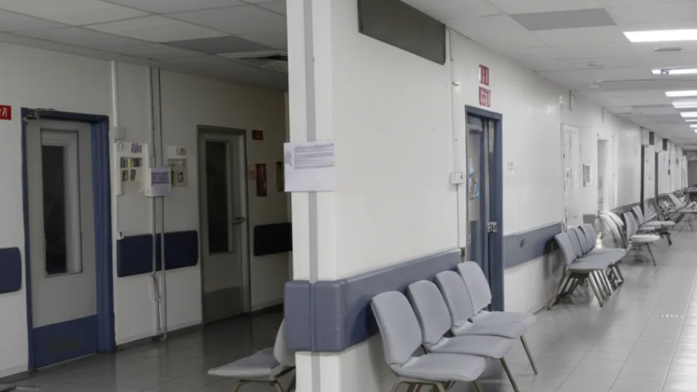Criza în Sănătate: 72% din Centrele Medicale din Madrid, Fără Medici Suficienți