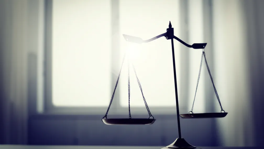 Almería: Bebeluș mort după circumcizie ilegală
