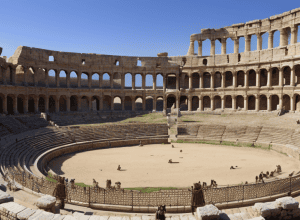 Reconstituiri gratuite de lupte de gladiatori la un muzeu din Madrid