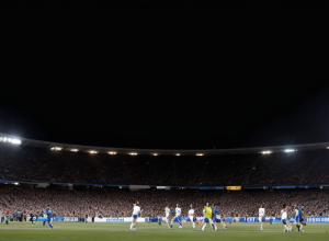 Meciul de fotbal din Los Angeles, în pericol: protestele și măsurile de securitate