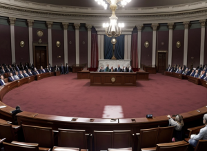 Criză politică în Spania: PSOE și Sumar caută soluții după arestarea lui Santos Cerdán