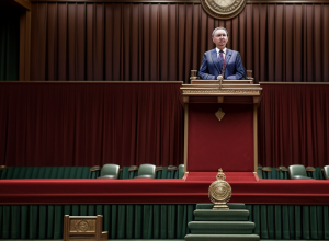 Afacerea Montoro oferă un avantaj lui Illa în Parlamentul Catalan în scandalul de corupție PSOE