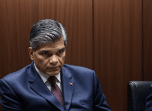 Criza internă în partidul lui Rafael Correa: O scrisoare dezvăluie tensiuni în Ecuador