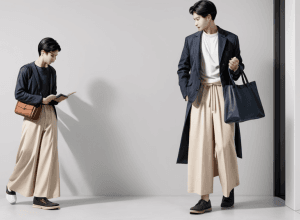 Bărbatul „performanță”: pantaloni largi, geantă tote și o carte – ce este noul trend pe rețelele sociale