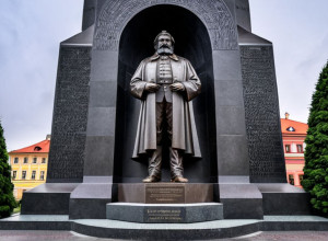 Monumentul lui Taras Șevcenko din Praga