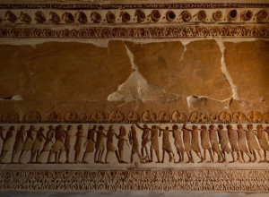 Demontarea Frescelor de la Sijena: O "Chirurgie" de Mare Risc pentru Picturi Vechi de 800 de Ani