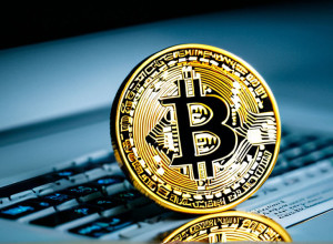 Criptomoneda: viitorul finanțelor sau o bulă financiară?