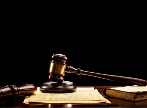 Scandal politic în Spania: Procurorul General Condamnat de Curtea Supremă