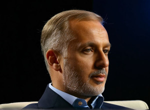 Explorarea inteligenței artificiale și impactul său asupra societății