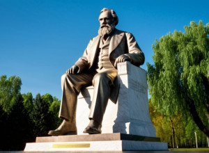 Monumentul Lev Tolstoi din Moscova