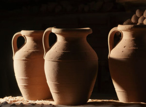 Maestru ceramist reînvie metode romane de vinificație artizanală