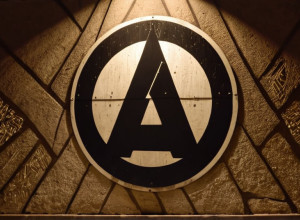 Hortaleza, Madrid: Vecinii se Revoltă Împotriva Agresiunilor Neonaziste Crescânde