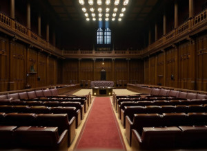 Criza Guvernamentală în Spania: PSOE și Sumar Discută Scandalurile și Noul Purtător de Cuvânt