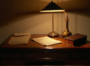 "Inima Revoluționară a Lumii": O Recenzie Captivantă a Romanului lui Francisco Serrano despre Londra Anilor '70