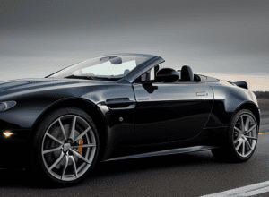 Cursă nebună și periculoasă cu un Aston Martin furat pe străzile din Majadahonda, M-503 și A-6: arestare la Madrid