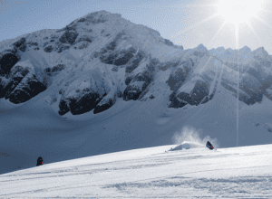 Avalanșă în Armenia: Un alpinist spaniol, prins sub zăpadă pe Muntele Aragats