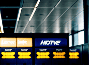 Ryanair Neagă Introducerea Unei Taxe Noi pentru Întârzieri și Explică Taxa de 100 de Euro pentru Pierderea Zborului