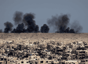 Israelul Reia Operațiunile Terestre în Gaza și Avertizează Asupra unei Noi Strămutări a Populației