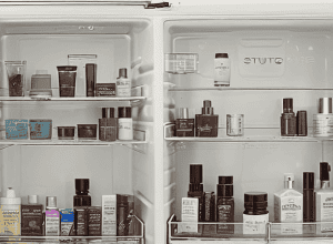 Am testat patru frigidere pentru cosmetice: Care este cel mai bun?