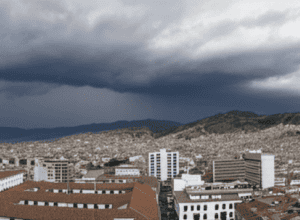 Alegeri Ecuador: Noboa vs. González într-o cursă strânsă pe fondul violenței și a diferențelor de viziune