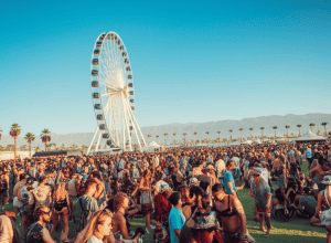 Bernie Sanders, apariție-surpriză la Coachella: Politica pe scena festivalului