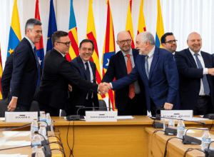 Acord istoric în Catalonia: CUP și PSC depășesc barierele politice pentru locuințe