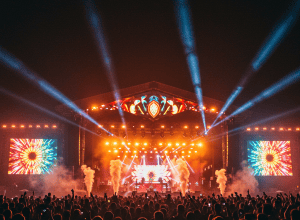 Carolina Durante cucerește festivalul San San de la Benicàssim