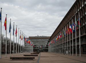 Un general spaniol va conduce Eurocorpul în plină dezbatere privind misiunea militară în Ucraina