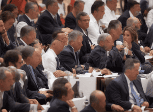 IU deschide calea ca Sumar să părăsească Guvernul dacă Ministerul de Interne nu anulează contractul de achiziție de gloanțe cu Israel