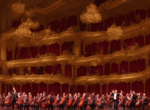 «Carmen» se desfășoară la Kiev sub bagheta unui dirijor spaniol – Rezistența culturală în Ucraina