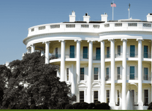 Trump atenuează tarifele auto cu efect retroactiv