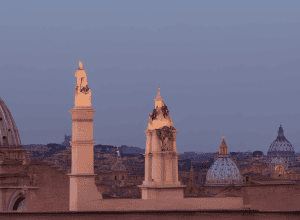 A început Conclavul la Vatican: Cardinalii aleg noul Papă