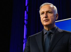 Reglementarea inteligenței artificiale: provocări și oportunități