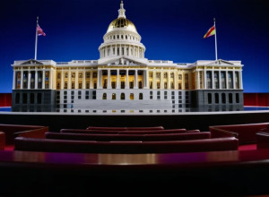 Pedro Sánchez ignoră scandalurile de corupție și acuză Vox de sprijinirea PP la începutul campaniei în Extremadura