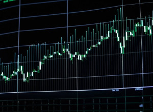 Fed, divizată intern: O pauză în reducerea ratelor de dobândă, în ciuda opiniilor contradictorii