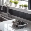 Uscătorul de vase perfect există și face furori pe Amazon: extensibil și cu sistem de drenaj integrat