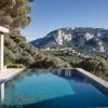 Kanye West, retragere de lux în Mallorca: Clinică exclusivistă, împăcarea cu Bianca Censori și un interviu tensionat