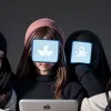 Două surori arestate în Spania pentru crearea unei "academii jihadiste" online