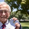 Rafael Aguirre, migrantul mexican de 82 de ani care a absolvit colegiul în Texas: o poveste inspirațională