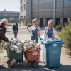 Cum să explici gazdei că reciclează greșit, fără a fi nepoliticos: sfaturi de la un expert