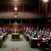 Furia lui Salvador Illa în Parlament: confruntări politice în Catalonia
