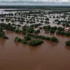 Ploi tropicale devastatoare în Venezuela: Mii de familii afectate și orașe sub ape