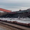 Accidente feroviare în Rusia: Prăbușirea podurilor a dus la deraierea trenurilor, victime multiple