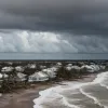 Uraganul 'Erick' lovește Mexicul: Imagini ale dezastrului de pe coastă
