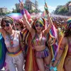 America Latină sărbătorește mândria LGBT+ cu parade multicolore