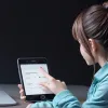 Telefoanele și tabletele primesc etichete energetice: iată ce trebuie să știi