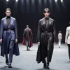 Pitti Uomo 2025: Homme Plissé Issey Miyake și moda masculină asiatică în prim-plan
