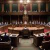 Scandal de corupție în Spania: Miniștrii condamnă și apără onoarea partidului